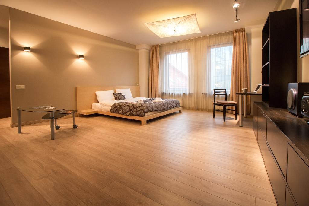 Old Riga Galleria Apartment Luaran gambar